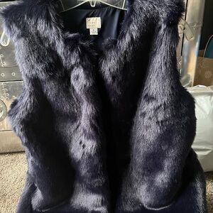 Navy faux fur vest